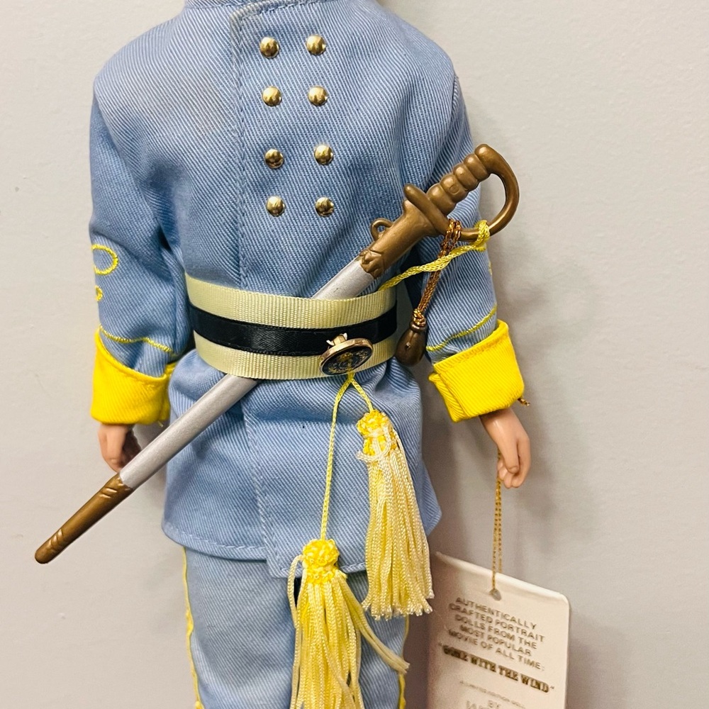 WORLD DOLL GONE WITH THE WIND ACTOR "ASHLEY" LIMITED EDITION MISSING HAT